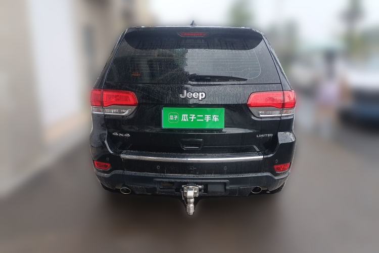 Used Jeep Grand Cherokee 2016 3.0L Comfort Navigation Edition Rear