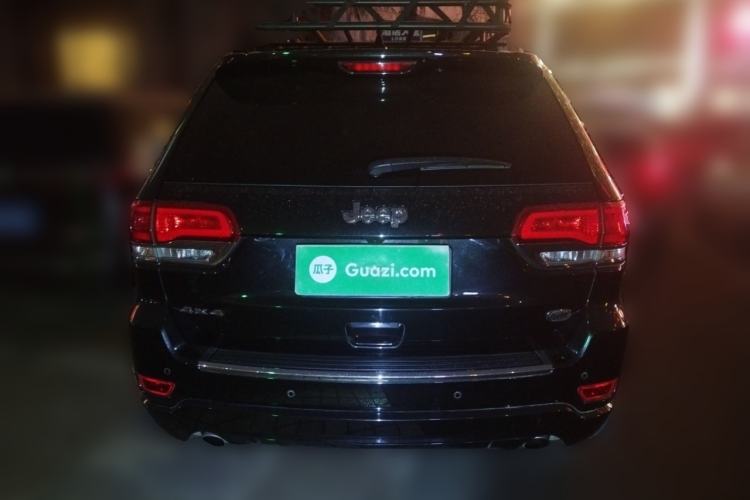 Used Jeep Grand Cherokee 2016 3.6L Luxury Navigation Edition Rear