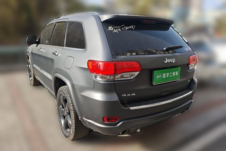Used Jeep Grand Cherokee 2016 3.6L Luxury Navigation Edition Rear Left 45 Deg