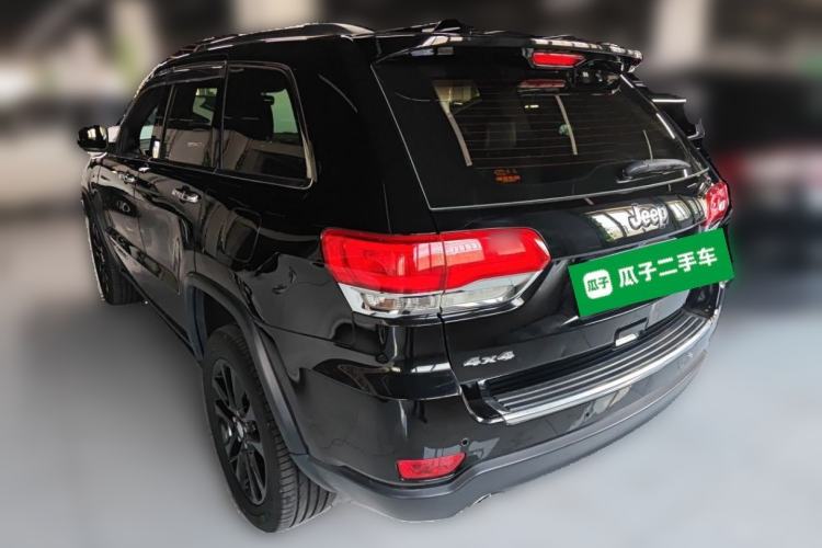 Used Jeep Grand Cherokee 2016 3.0L Elite Navigation Edition Rear Left 45 Deg