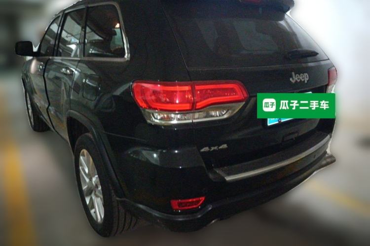 Used Jeep Grand Cherokee 2016 3.0L Comfort Navigation Edition Rear Left 45 Deg