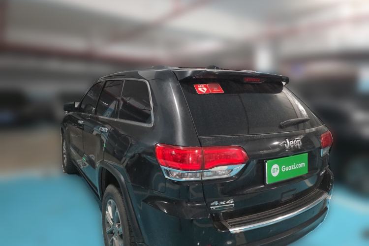 Used Jeep Grand Cherokee 2016 3.0TD Diesel Comfort Navigation Version Rear Left 45 Deg