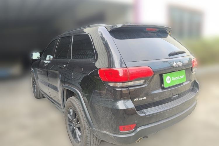 Used Jeep Grand Cherokee 2016 3.0L Comfort Navigation Edition Rear Left 45 Deg