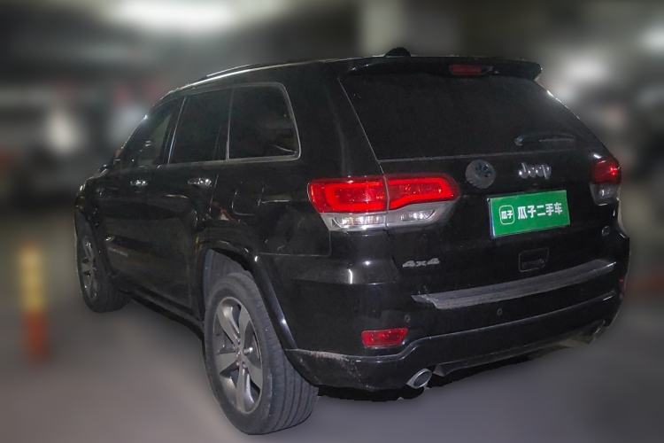 Used Jeep Grand Cherokee 2016 3.6L Luxury Navigation Edition Rear Left 45 Deg