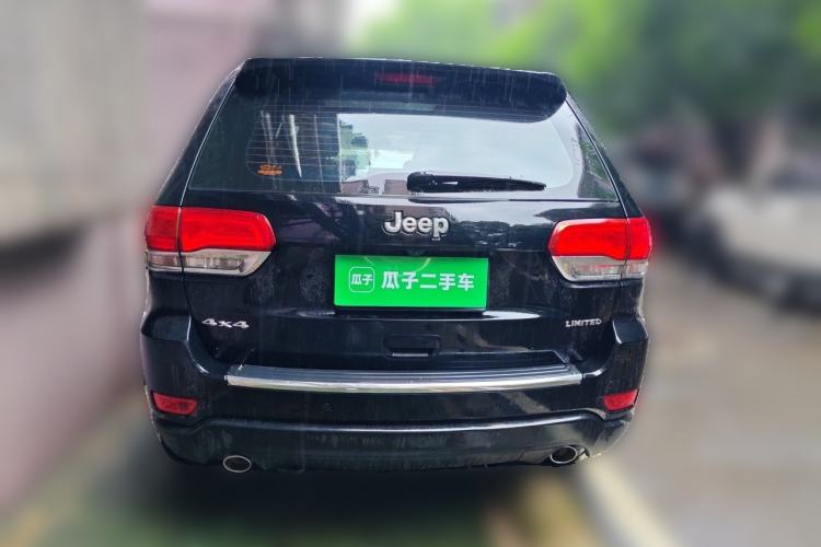 Used Jeep Grand Cherokee 2016 3.0L Comfort Navigation Edition Rear