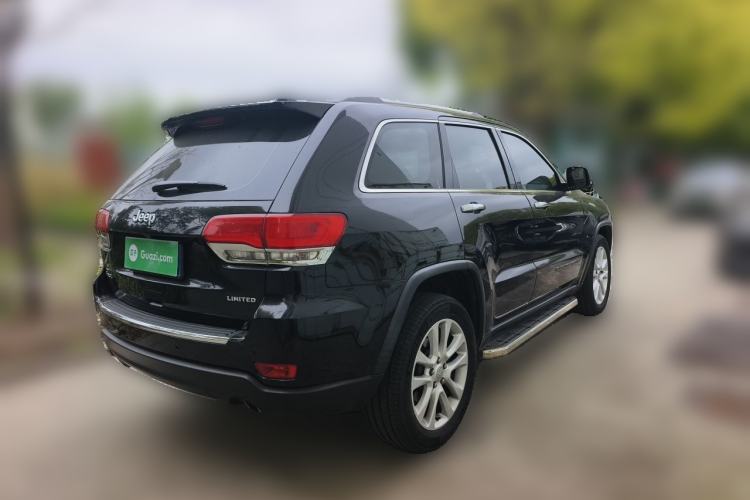 Used Jeep Grand Cherokee 2016 3.0L Comfort Navigation Edition Rear Right 45 Deg