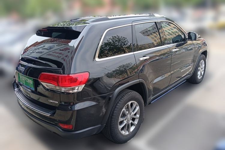 Used Jeep Grand Cherokee 2016 3.0L Elite Navigation Edition Rear Right 45 Deg