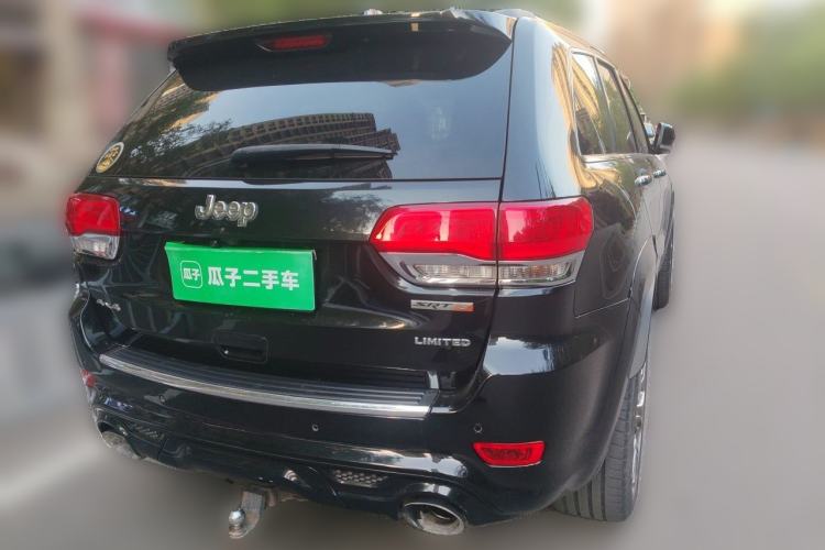Used Jeep Grand Cherokee 2016 3.0L Elite Navigation Edition Rear Right 45 Deg