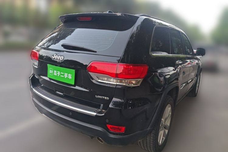 Used Jeep Grand Cherokee 2016 3.0L Comfort Navigation Edition Rear Right 45 Deg