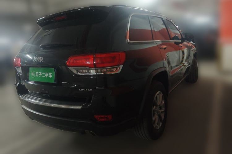 Used Jeep Grand Cherokee 2016 3.0L Comfort Navigation Edition Rear Right 45 Deg