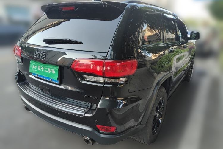 Used Jeep Grand Cherokee 2016 3.0L Comfort Navigation Edition Rear Right 45 Deg
