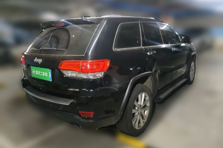 Used Jeep Grand Cherokee 2016 3.0L Comfort Navigation Edition Rear Right 45 Deg