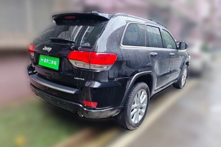 Used Jeep Grand Cherokee 2016 3.0L Comfort Navigation Edition Rear Right 45 Deg