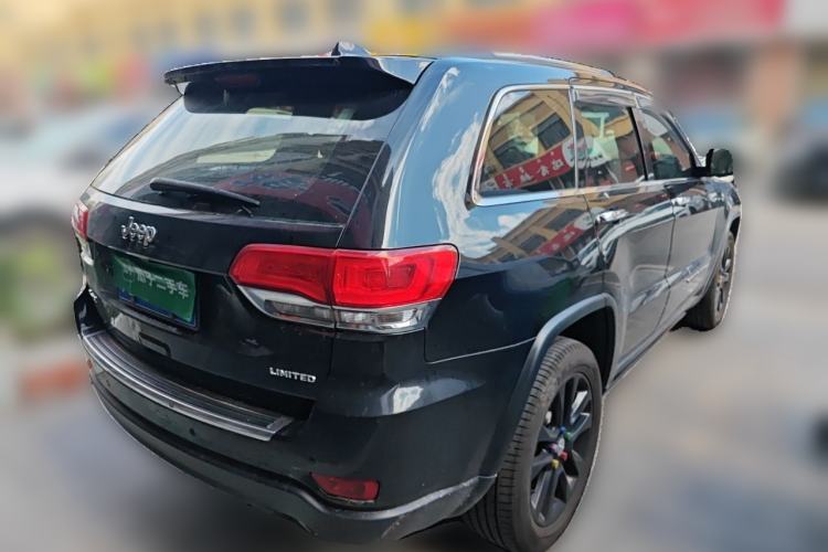 Used Jeep Grand Cherokee 2016 3.0L Elite Navigation Edition Rear Right 45 Deg