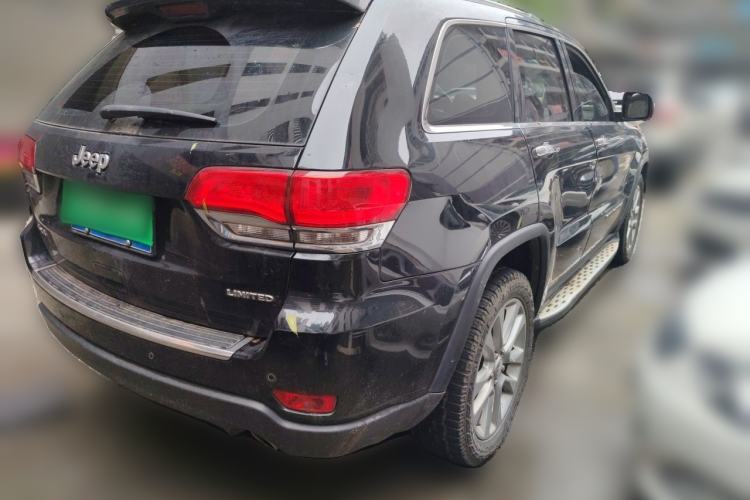 Used Jeep Grand Cherokee 2016 3.0L Comfort Navigation Edition Rear Right 45 Deg