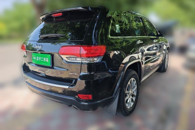 Used Jeep Grand Cherokee 2016 3.0L Comfort Navigation Edition Rear Right 45 Deg