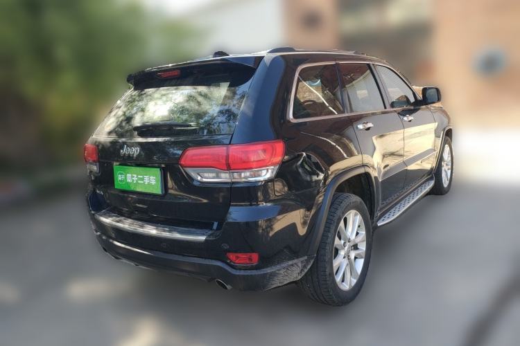Used Jeep Grand Cherokee 2016 3.0L Comfort Navigation Edition Rear Right 45 Deg