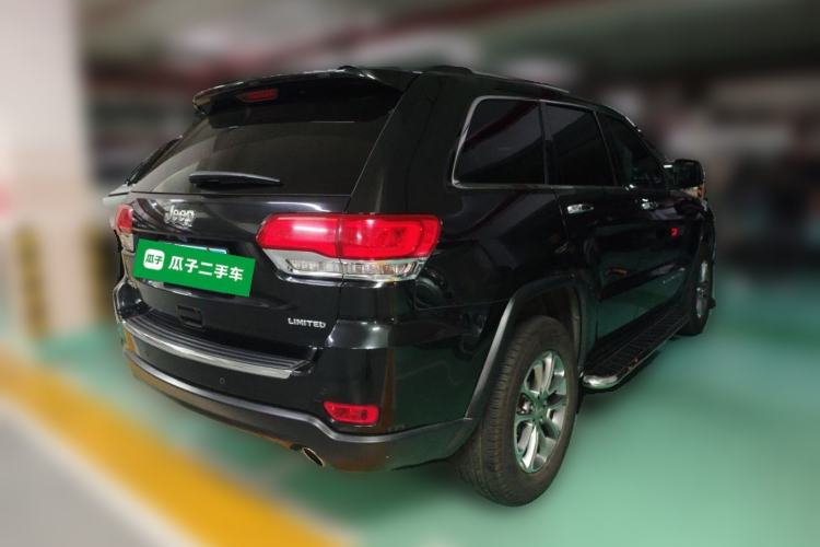 Used Jeep Grand Cherokee 2016 3.0L Comfort Navigation Edition Rear Right 45 Deg