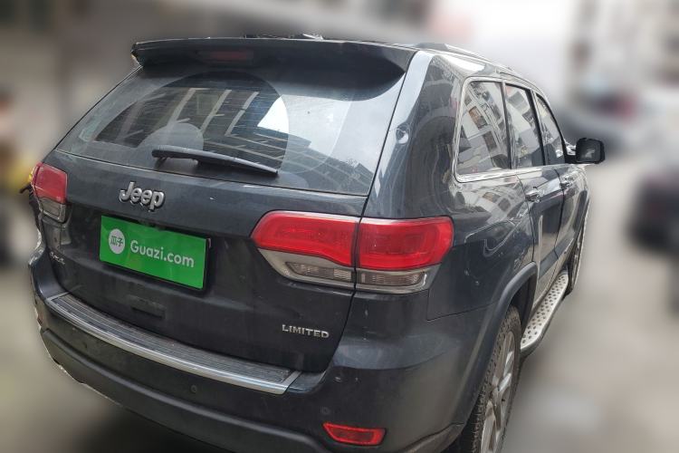 Used Jeep Grand Cherokee 2016 3.0L Comfort Navigation Edition Rear Right 45 Deg