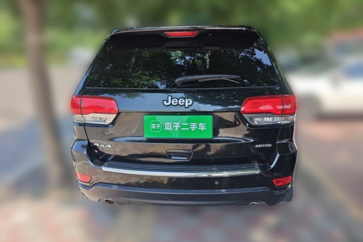 Used Jeep Grand Cherokee 2016 3.0L Comfort Navigation Edition Rear