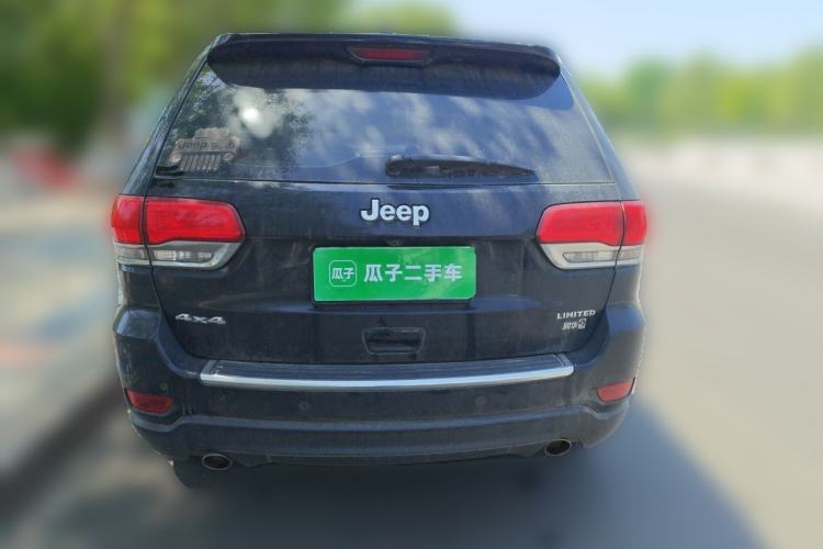 Used Jeep Grand Cherokee 2016 3.0L Elite Navigation Edition Rear