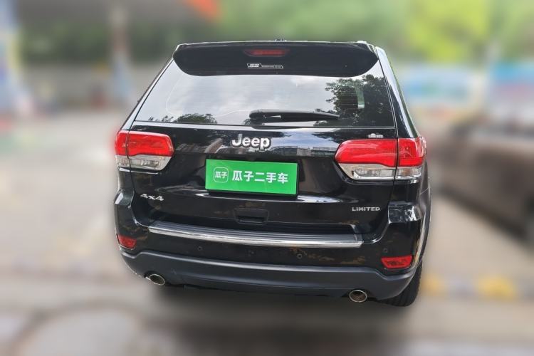Used Jeep Grand Cherokee 2016 3.0L Comfort Navigation Edition Rear