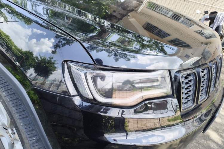 Used Jeep Grand Cherokee 2016 3.0L Comfort Navigation Edition Right Front Headlight