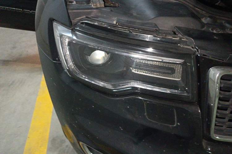 Used Jeep Grand Cherokee 2016 3.0L Comfort Navigation Edition Right Front Headlight
