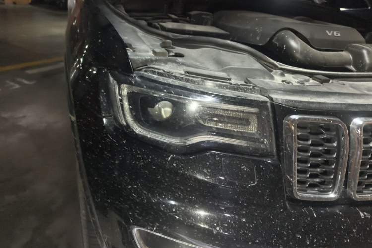 Used Jeep Grand Cherokee 2016 3.0L Comfort Navigation Edition Right Front Headlight