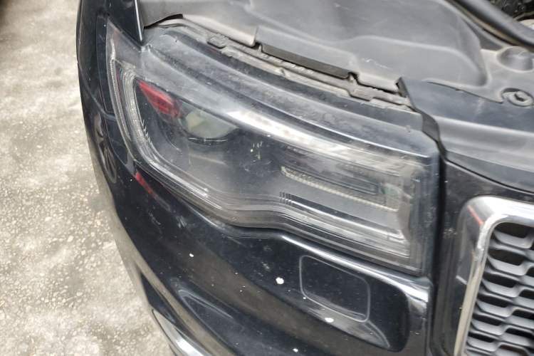Used Jeep Grand Cherokee 2016 3.0L Comfort Navigation Edition Right Front Headlight
