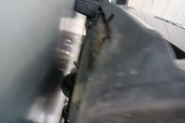 Used Jeep Grand Cherokee 2016 3.0L Comfort Navigation Edition Right Side Sill