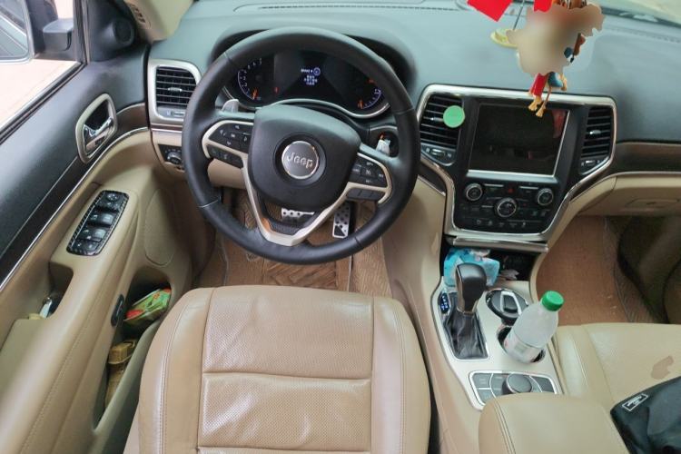 Used Jeep Grand Cherokee  Steering Wheel