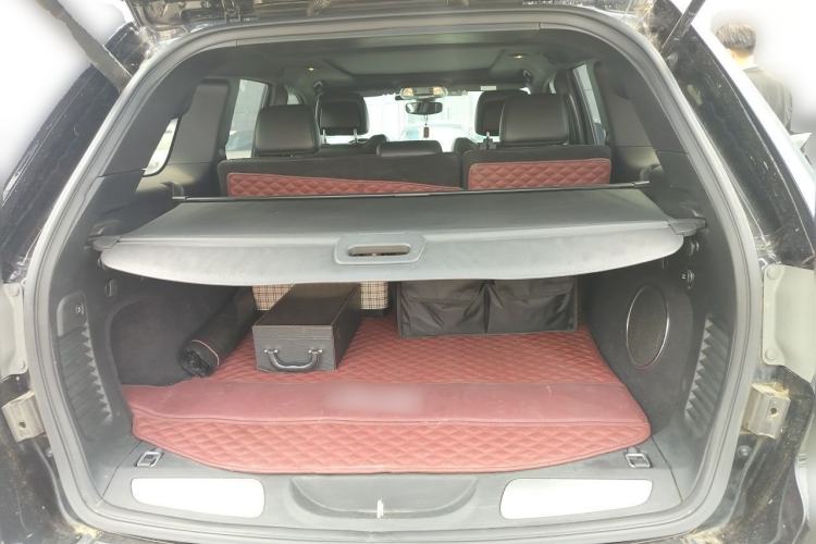 Used Jeep Grand Cherokee 2016 3.0L Elite Navigation Edition Trunk