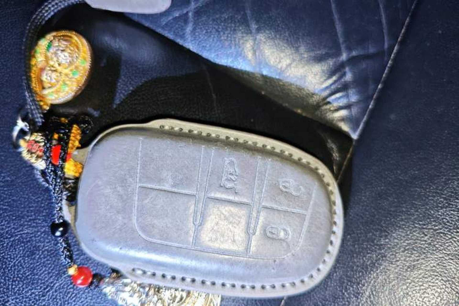 Used Jeep Grand Cherokee 2016 3.0L Comfort Navigation Edition Vehicle Key