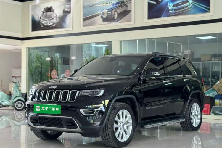 Used Jeep Grand Cherokee 2016 3.0L Comfort Navigation Edition Guazi used car, China used car export, Used car for sale, Used cars, Cheapest cars for sale