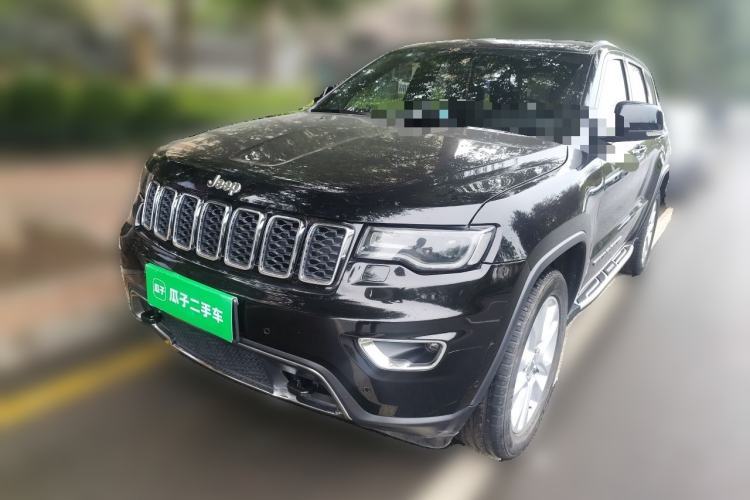 Używany Jeep Grand Cherokee 2016 3.0L Comfort Navigation Edition Guazi used car, China used car export, Used car for sale, Used cars, Cheapest cars for sale