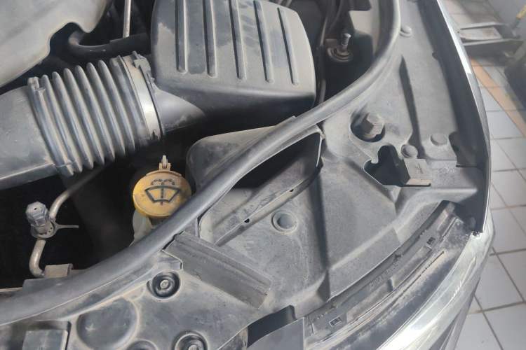 Used Jeep Grand Cherokee 2016 3.0L Comfort Navigation Edition Engine Bay Left
