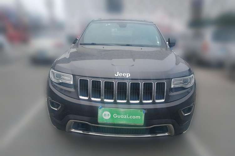 Used Jeep Grand Cherokee 2016 3.0L Comfort Navigation Edition Front
