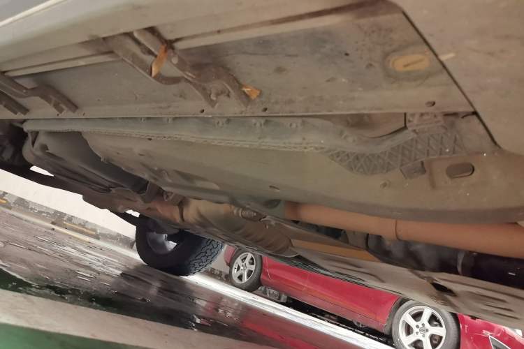 Used Jeep Grand Cherokee 2016 3.0L Elite Navigation Edition Chassis Front Right