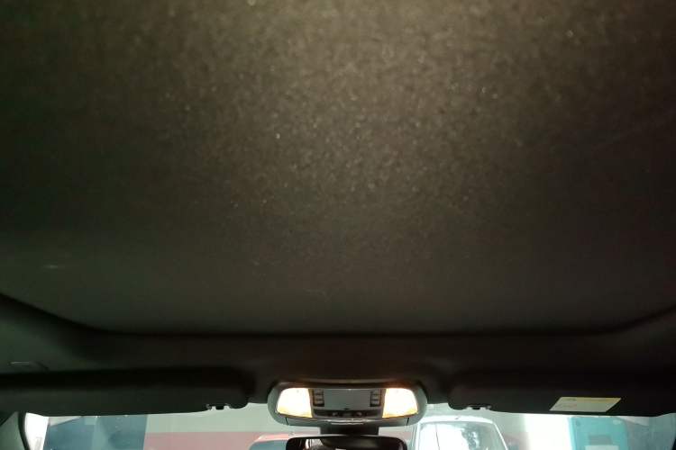 Used Jeep Grand Cherokee 2016 3.0L Elite Navigation Edition Headliner