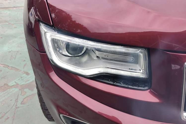 Used Jeep Grand Cherokee 2016 3.0L Comfort Navigation Edition Right Front Headlight