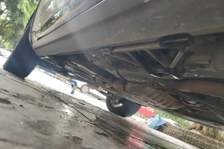Used Jeep Grand Cherokee 2016 3.6L 75th Anniversary Tribute Edition Chassis Front Right