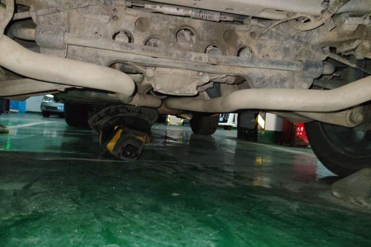 Used Jeep Grand Cherokee 2016 3.6L Luxury Navigation Edition Chassis Rear