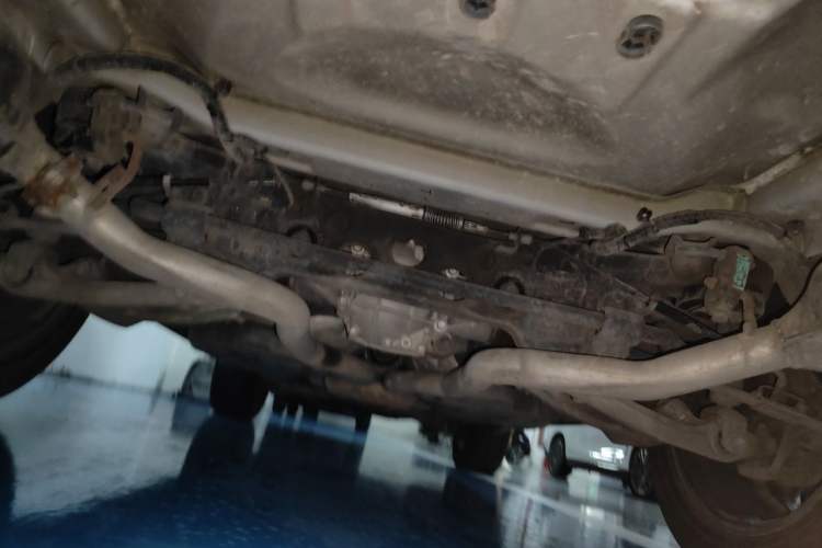 Used Jeep Grand Cherokee 2016 3.6L 75th Anniversary Tribute Edition Chassis Rear