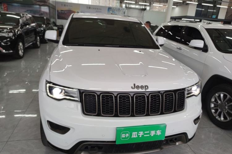 Used Jeep Grand Cherokee 2016 3.6L 75th Anniversary Tribute Edition Front