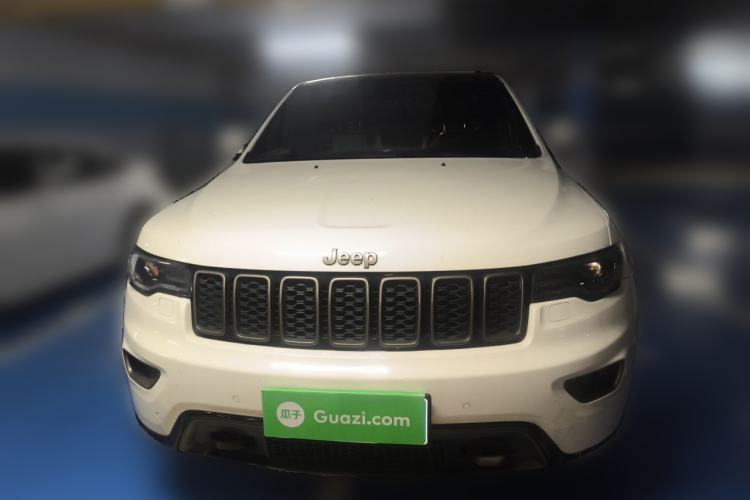 Used Jeep Grand Cherokee 2016 3.6L 75th Anniversary Tribute Edition Front