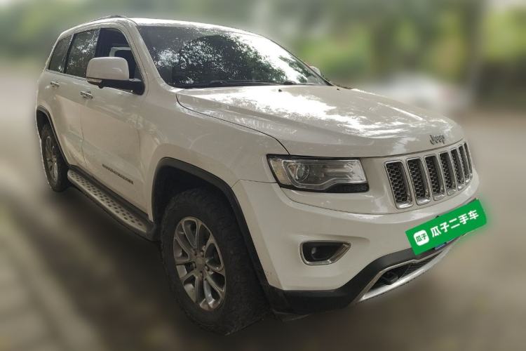 Used Jeep Grand Cherokee 2016 3.0L Elite Navigation Edition Front Right 45 Deg