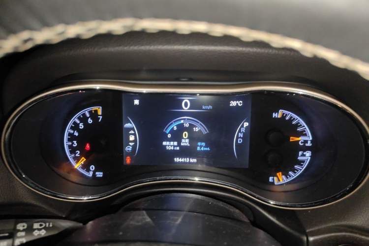 Used Jeep Grand Cherokee 2016 3.0L Comfort Navigation Edition Instrument Cluster