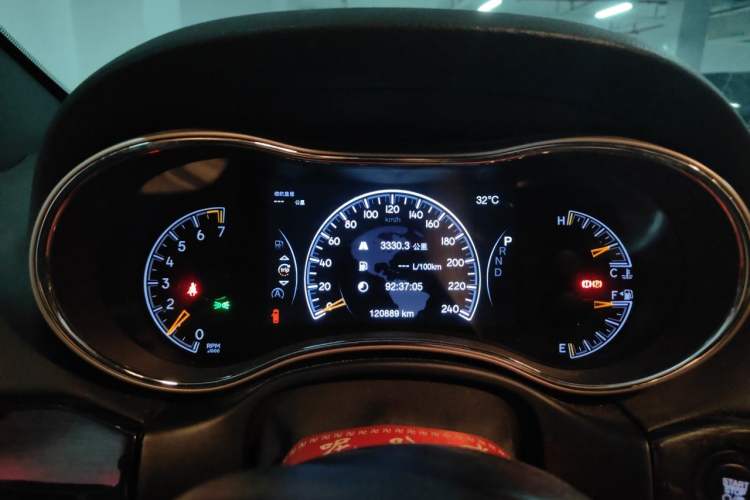 Used Jeep Grand Cherokee 2016 3.6L 75th Anniversary Tribute Edition Instrument Cluster