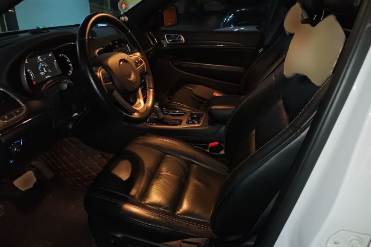 Used Jeep Grand Cherokee 2016 3.0L Comfort Navigation Edition Left Front Seat